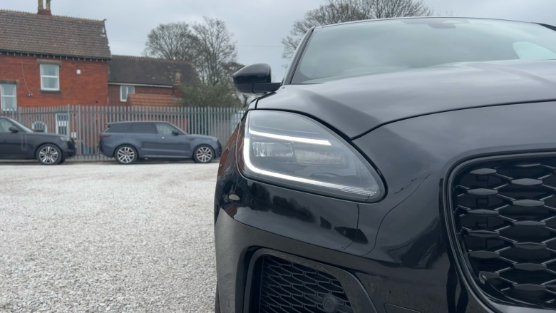 Jaguar E-Pace 2.0 D200 R-Dynamic SE Black 5dr Auto Diesel Estate